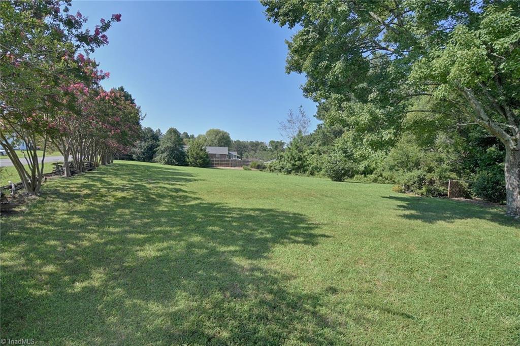 3720 Fieldcrest Road Winston-Salem, NC 27127 - Photo 2 of 26 Gallery Image 2