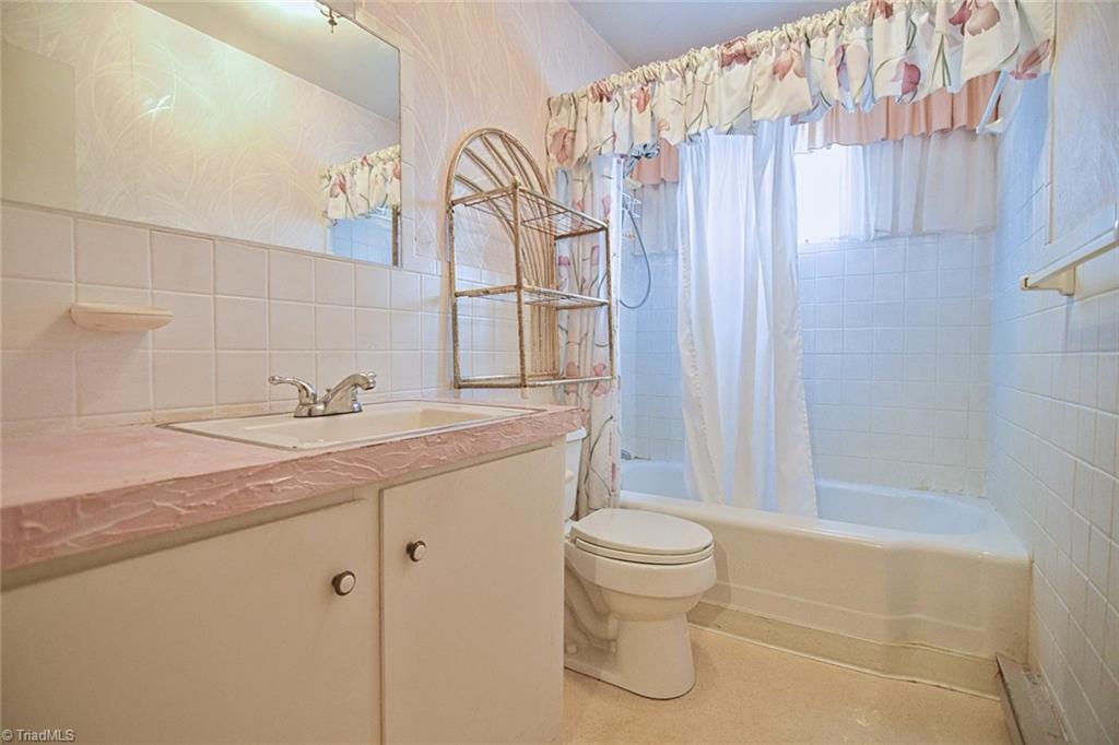 3720 Fieldcrest Road Winston-Salem, NC 27127 - Photo 10 of 26 Gallery Image 10