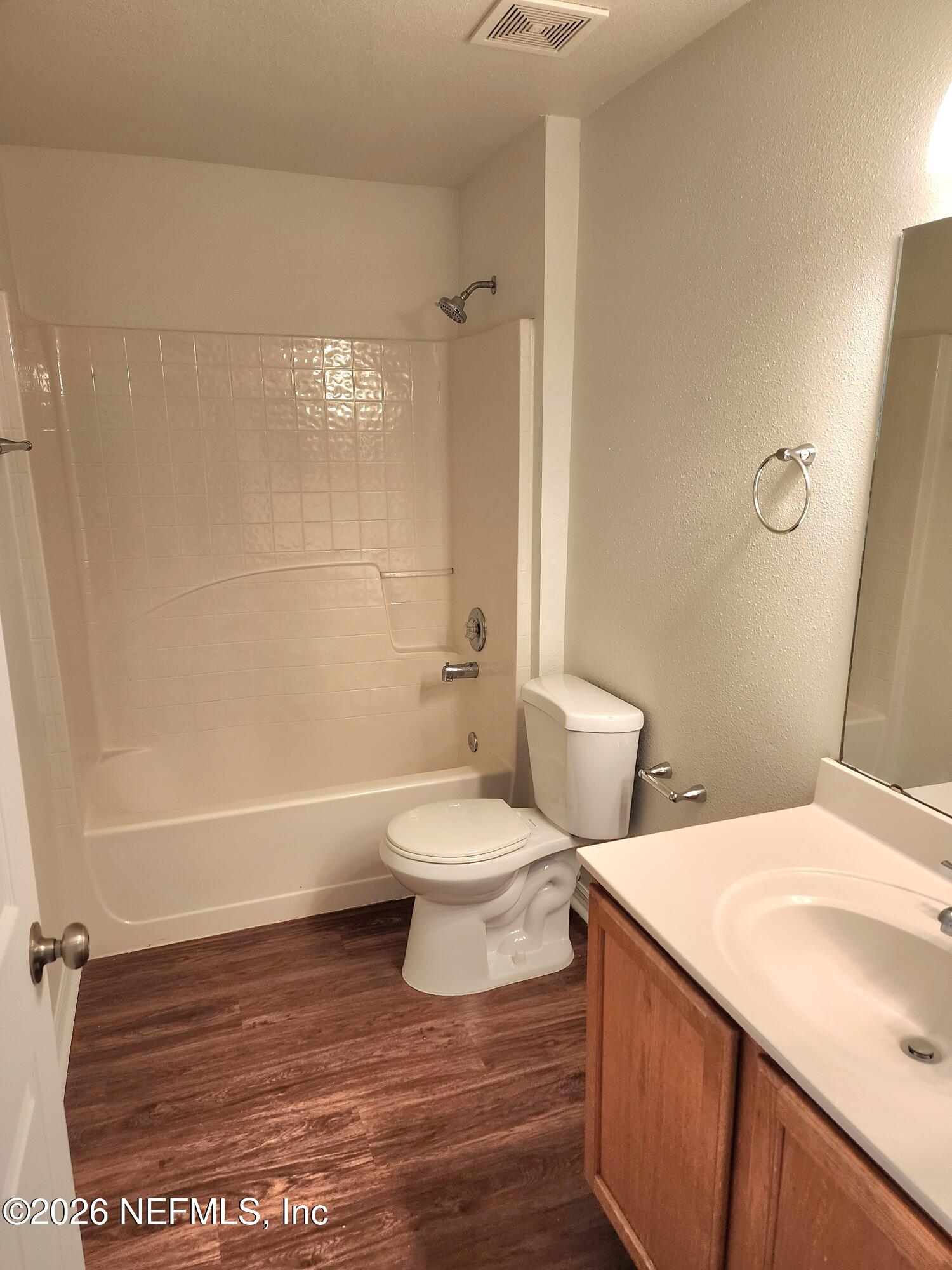 7147 High Bluff Road Jacksonville, FL 32244 - Photo 16 of 16 full upstairs bathroom