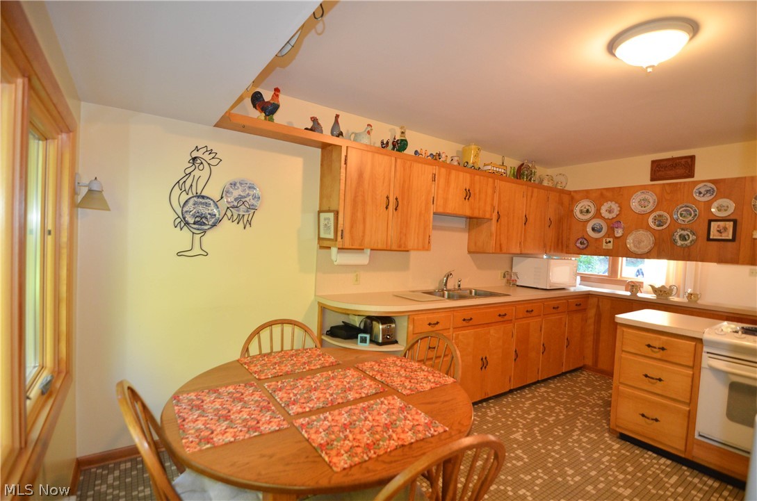 11910 Sheldon Road Mantua, OH 44255 - Photo 16 of 25 Gallery Image 16
