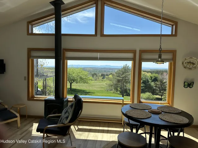 $3,800 | 238 Kelly Road, New Lebanon, NY 12060