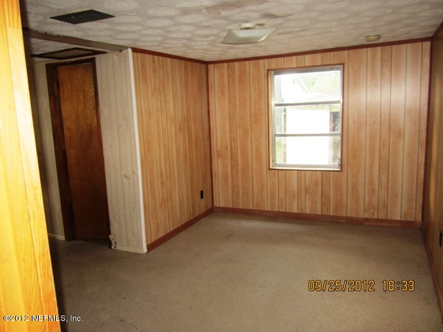 6045 Anderson Road Jacksonville, FL 32244 - Photo 10 of 12 IMG_1122