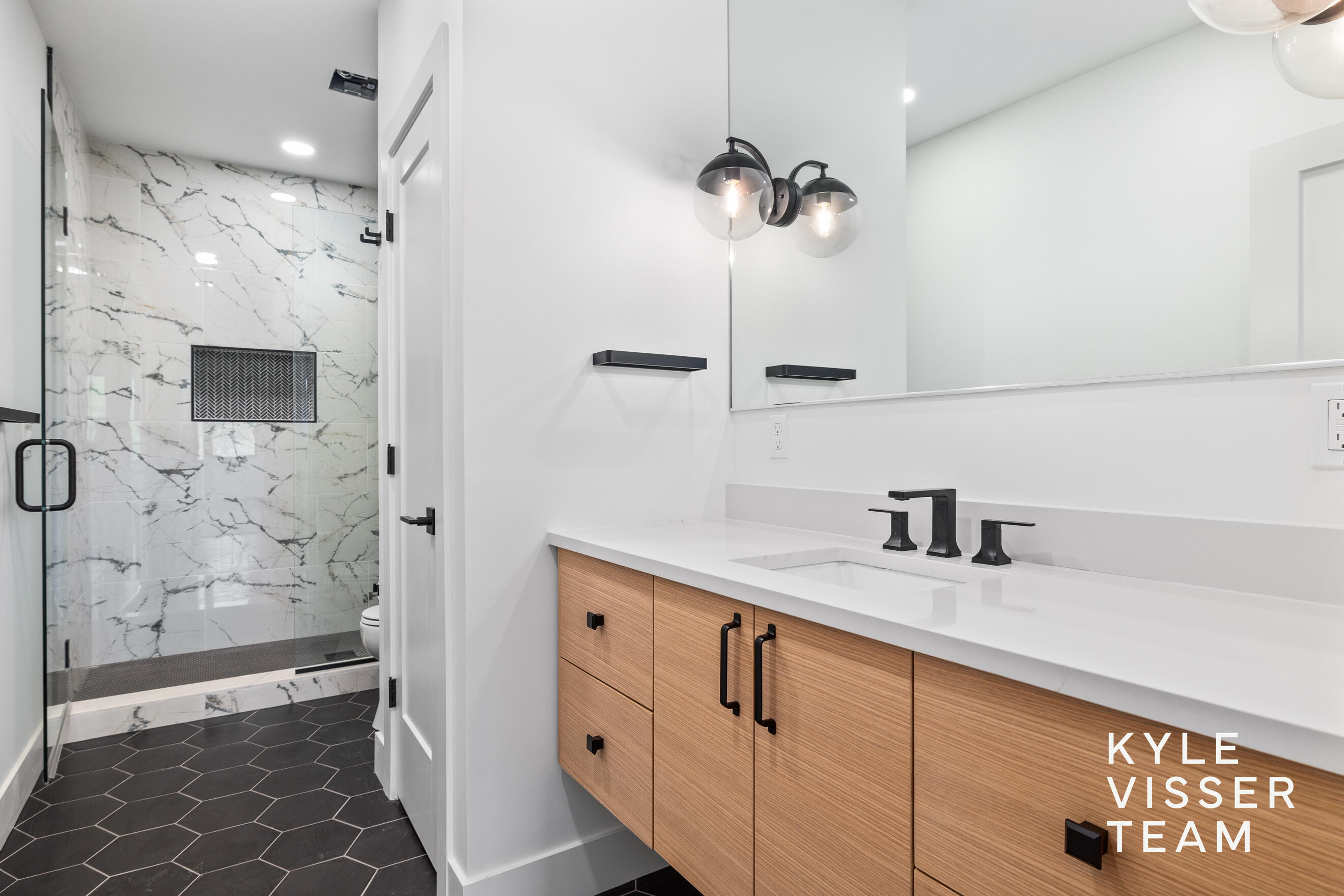 8151 28th Street Southeast Ada, MI 49301 - Photo 62 of 72 5th Bathroom