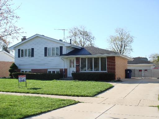 6143 West 107th Street Chicago Ridge, IL 60415 - Photo 1 of 1