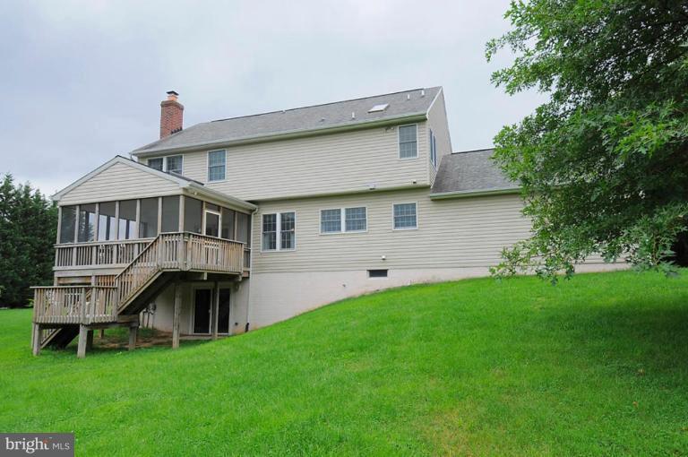 4875 Ten Oaks Road Dayton, MD 21036 - Photo 4 of 20 Exterior (Rear)
