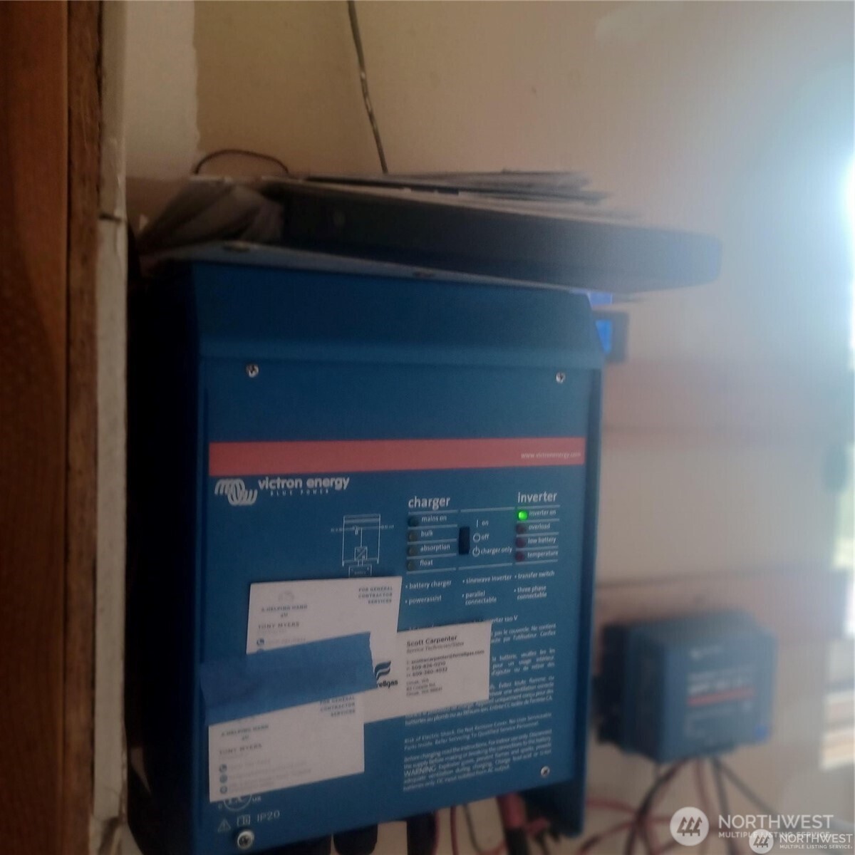 100 Turner Lake Road North Tonasket, WA 98855 - Photo 22 of 39 a bathroom with a sink and a mirror