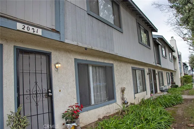 $490,000 | 2021 East Bard Road, Oxnard, CA 93033