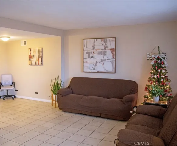 $490,000 | 2021 East Bard Road, Oxnard, CA 93033