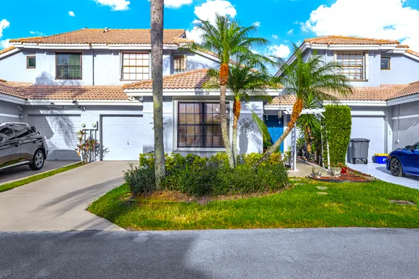 $455,000 | 9871 Watermill Circle, Unit D, Boynton Beach, FL 33437