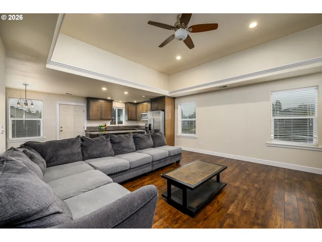 $359,900 | 110 Teresa Lane, Winston, OR 97496