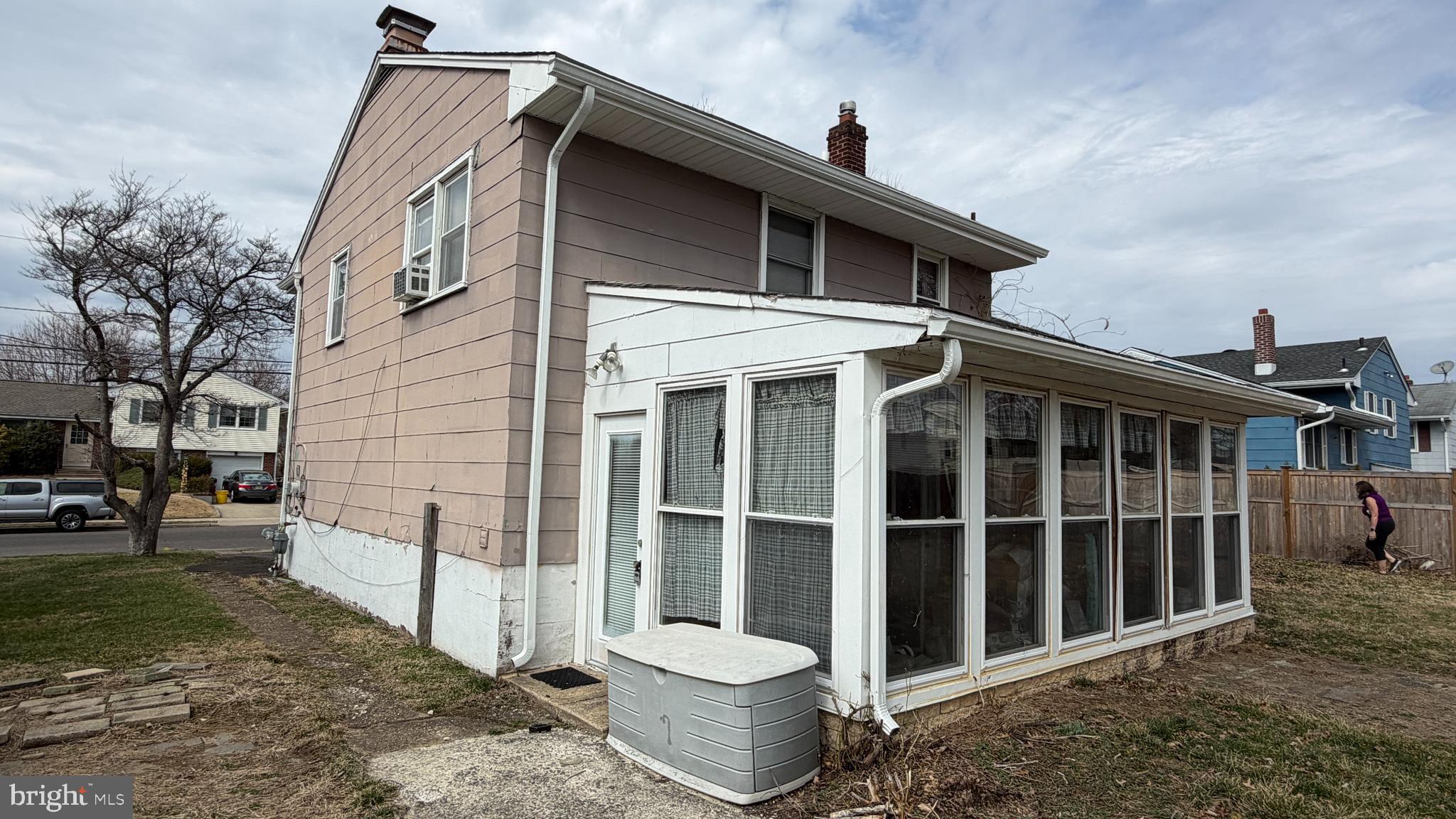 36 Winding Way Hamilton, NJ 08620 - Photo 11 of 17