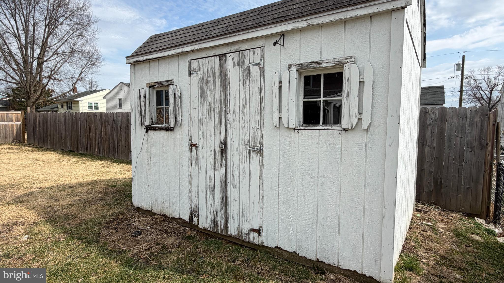 36 Winding Way Hamilton, NJ 08620 - Photo 14 of 17