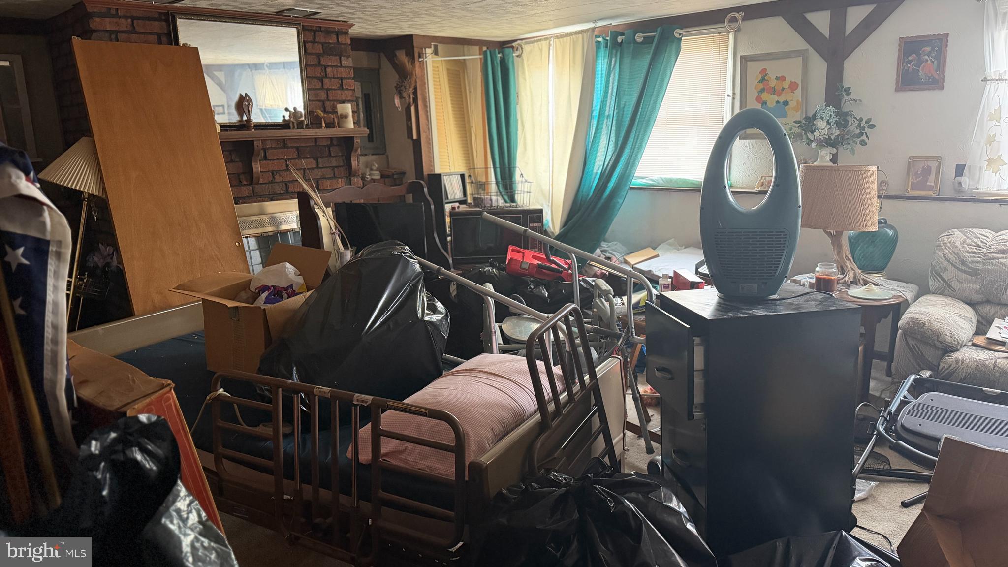 36 Winding Way Hamilton, NJ 08620 - Photo 5 of 17