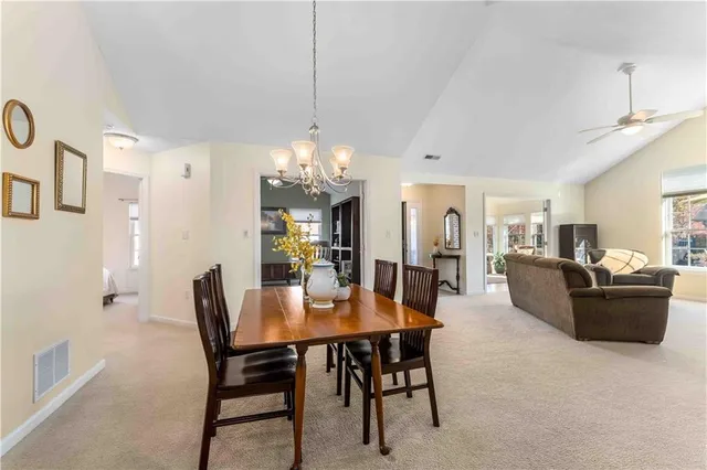 $484,900 | 2031 Isleworth Lane, Cranberry Township, PA 16066