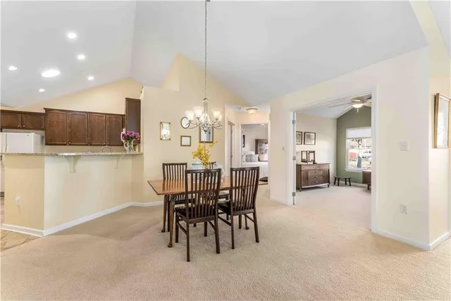 $484,900 | 2031 Isleworth Lane, Cranberry Township, PA 16066