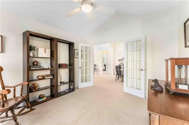 $484,900 | 2031 Isleworth Lane, Cranberry Township, PA 16066