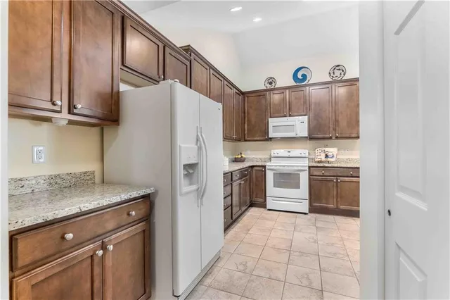 $484,900 | 2031 Isleworth Lane, Cranberry Township, PA 16066