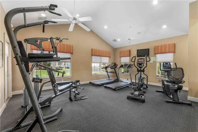 $484,900 | 2031 Isleworth Lane, Cranberry Township, PA 16066