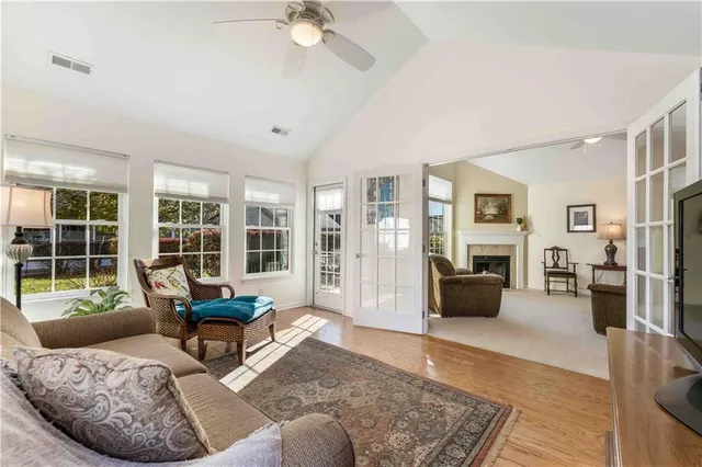 $484,900 | 2031 Isleworth Lane, Cranberry Township, PA 16066