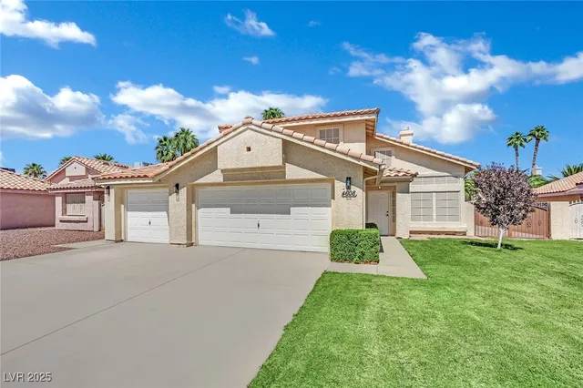 $2,143 | 4608 Doig Lane, Las Vegas, NV 89110