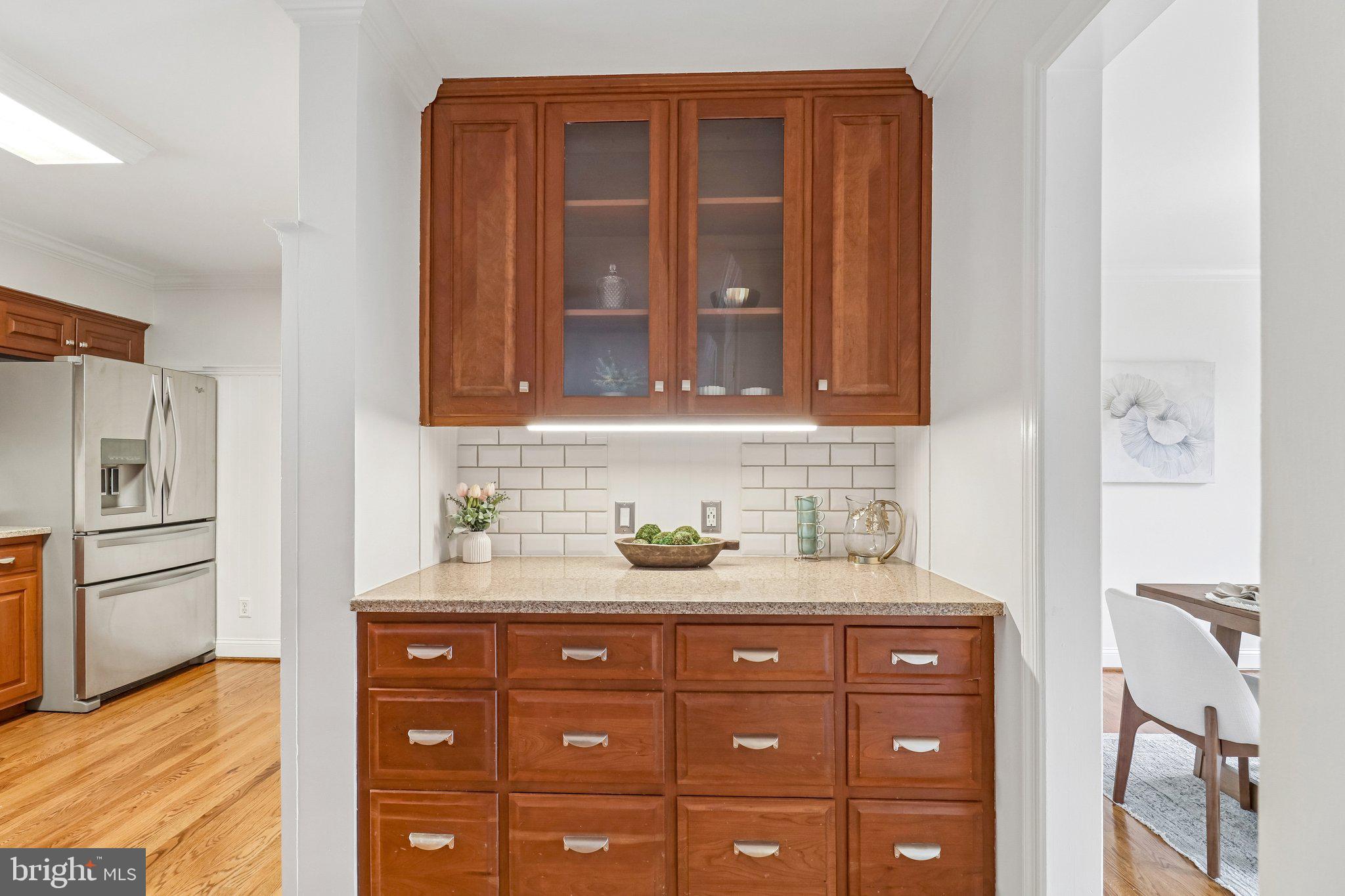 4940 Bryantown Road Waldorf, MD 20601 - Photo 18 of 102 Wait, what? A Butler's Pantry? Yes!