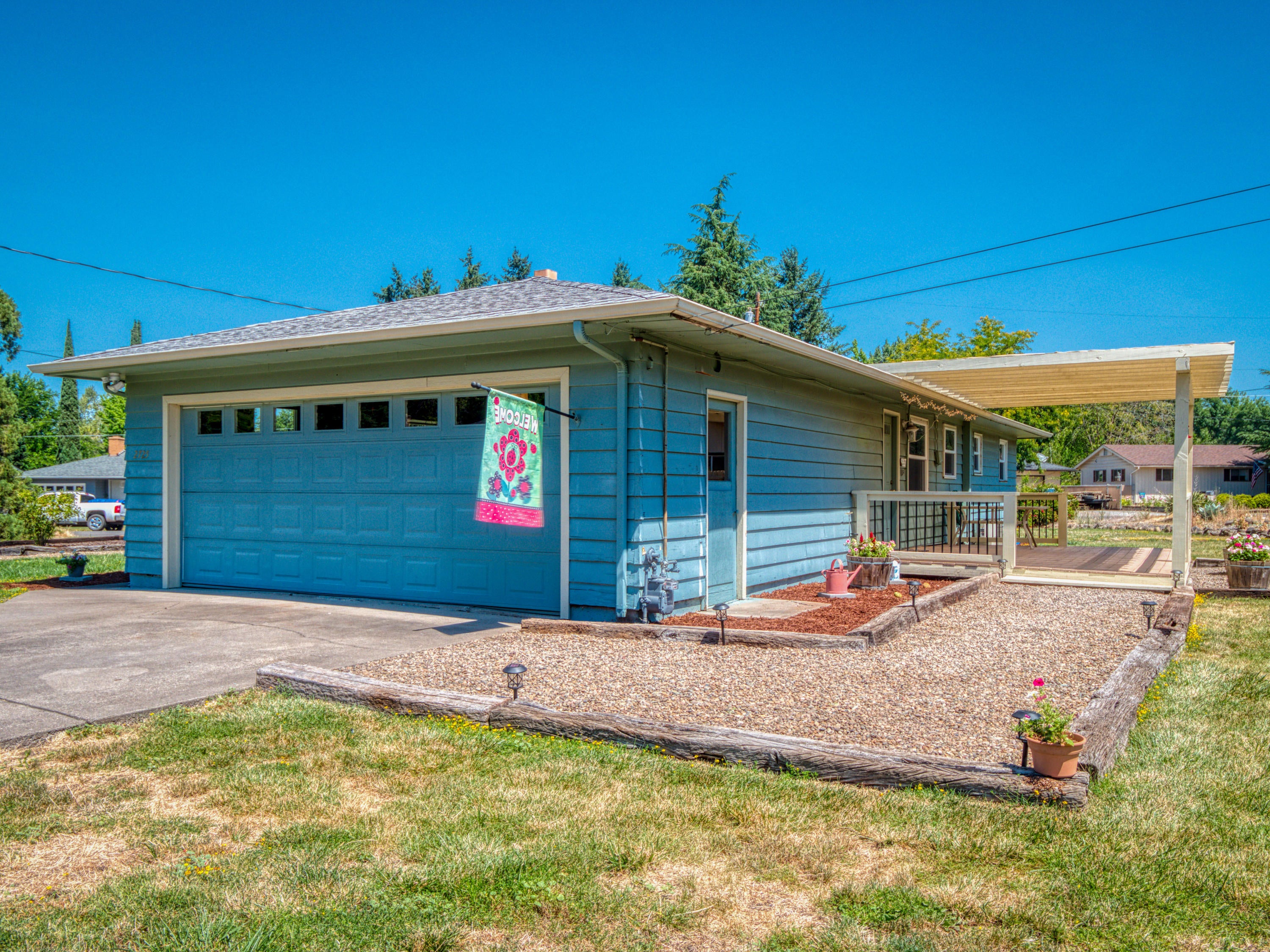 Garage 2