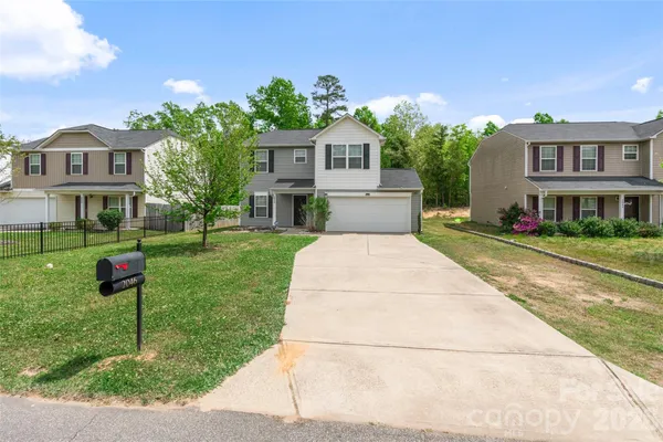 $270,000 | 2046 East Park Drive, Lancaster, SC 29720