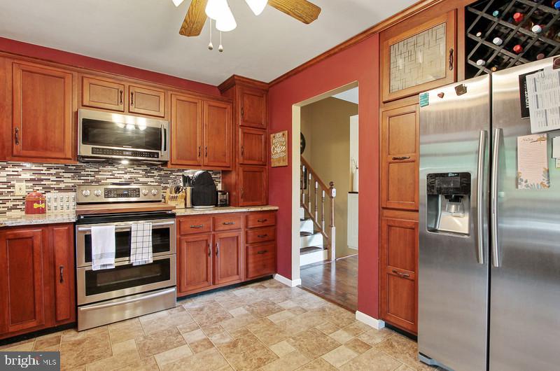 11 Loop Drive Hanover, PA 17331 - Photo 12 of 25 Gallery Image 12