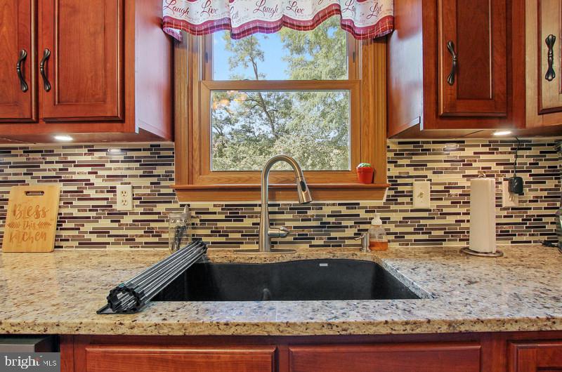 11 Loop Drive Hanover, PA 17331 - Photo 13 of 25 Gallery Image 13