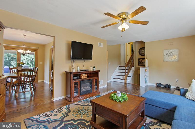 11 Loop Drive Hanover, PA 17331 - Photo 6 of 25 Gallery Image 6