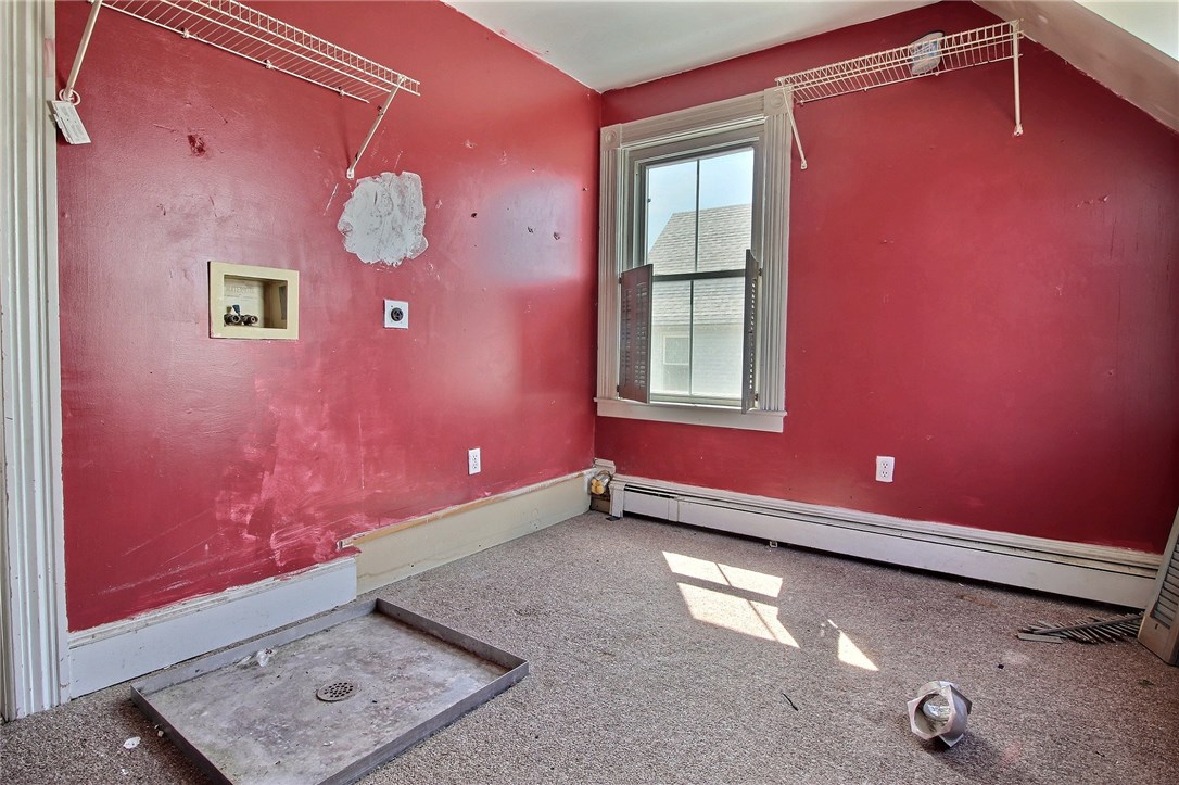 83 John Street Westerly, RI 02891 - Photo 6 of 13