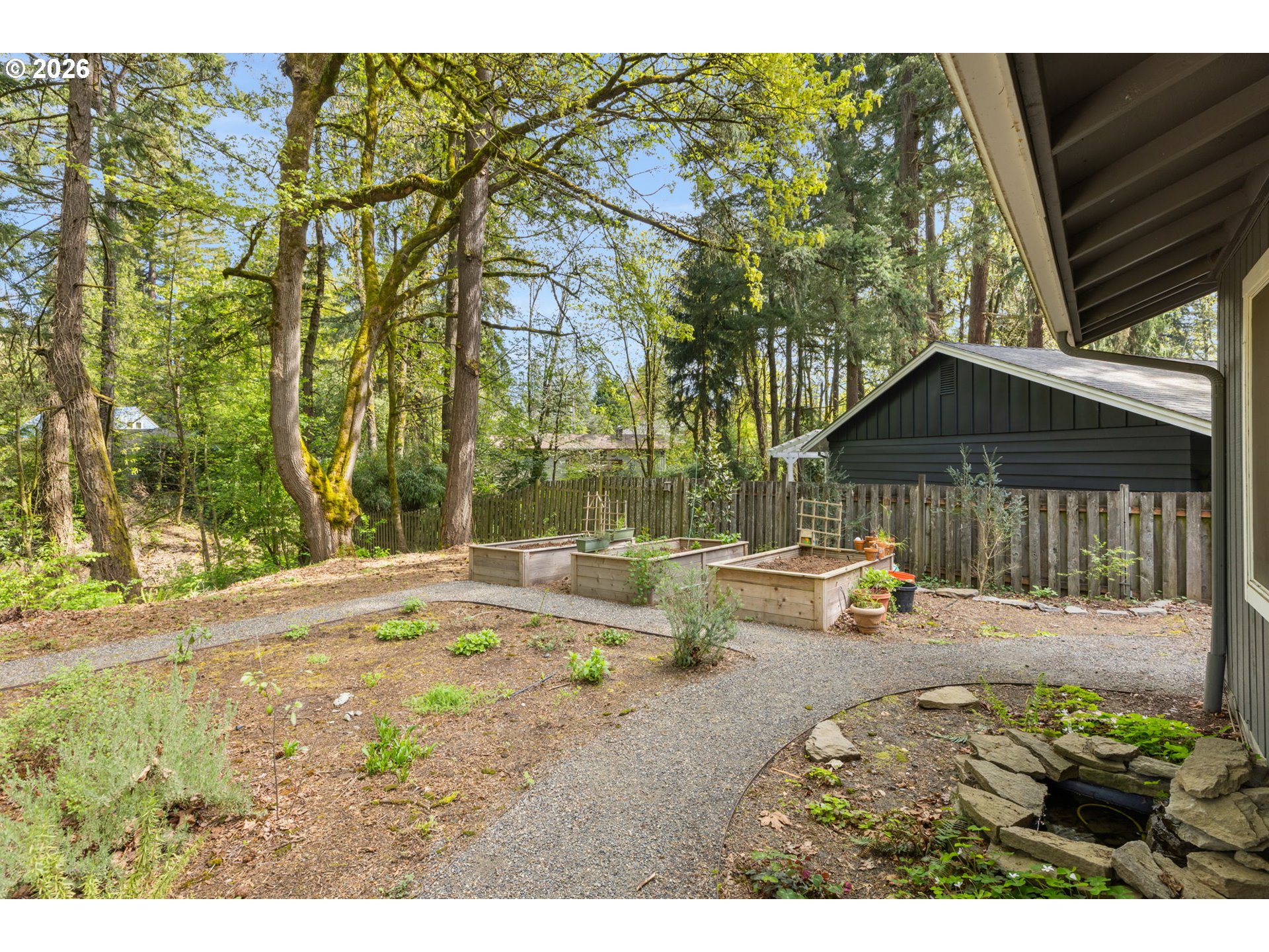 1899 Country Club Road Lake Oswego, OR 97034 - Photo 32 of 43 Gallery Image 32