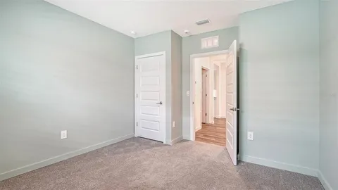 $439,900 | 17119 Barnwood Place, Lakewood Ranch, FL 34211