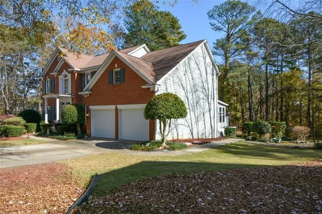 $720,000 | 7170 Collingsworth Place, Cumming, GA 30041