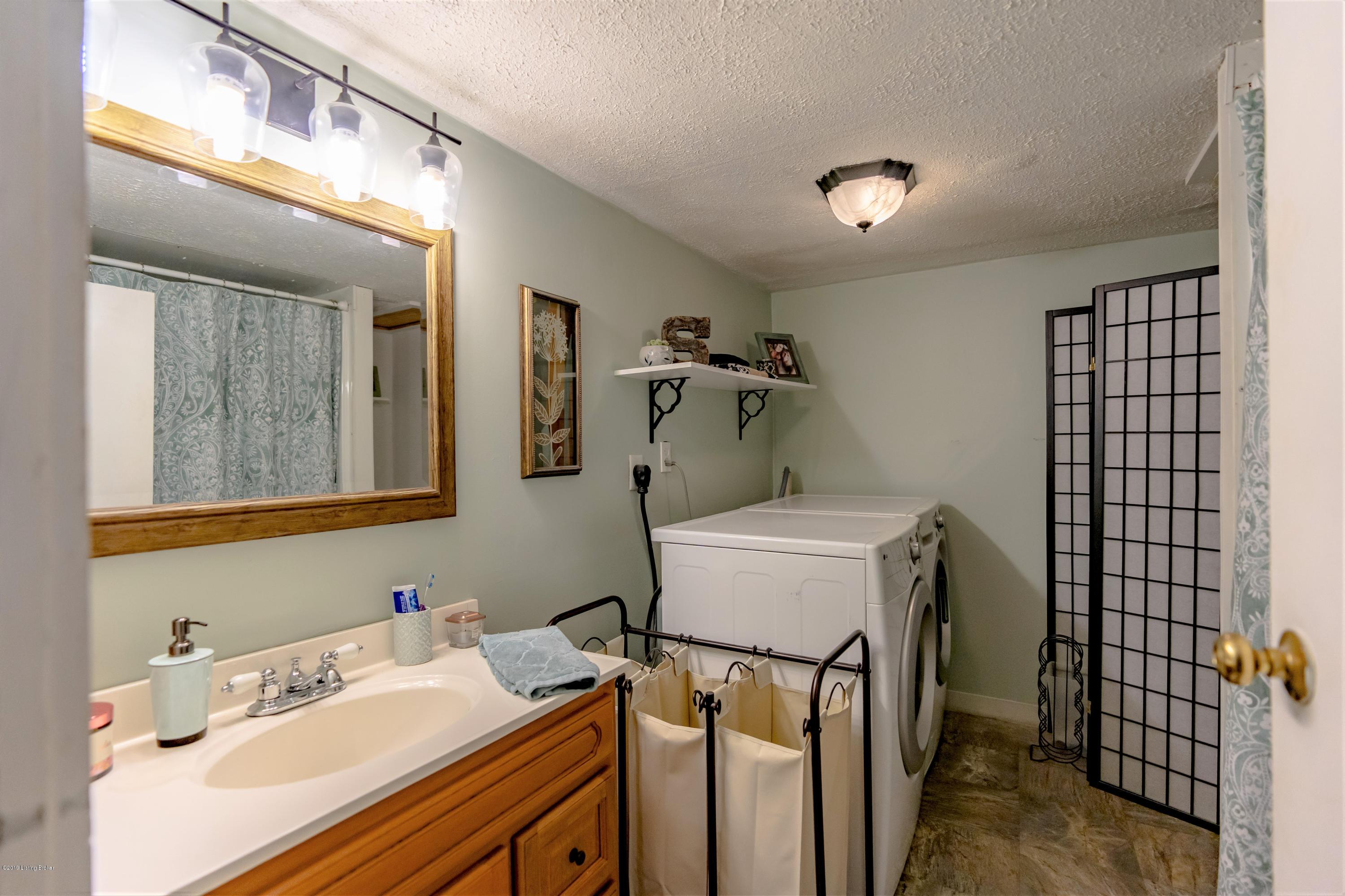 3791 Hickory Ridge Road Waddy, KY 40076 - Photo 11 of 22 Laundry/Full Bath