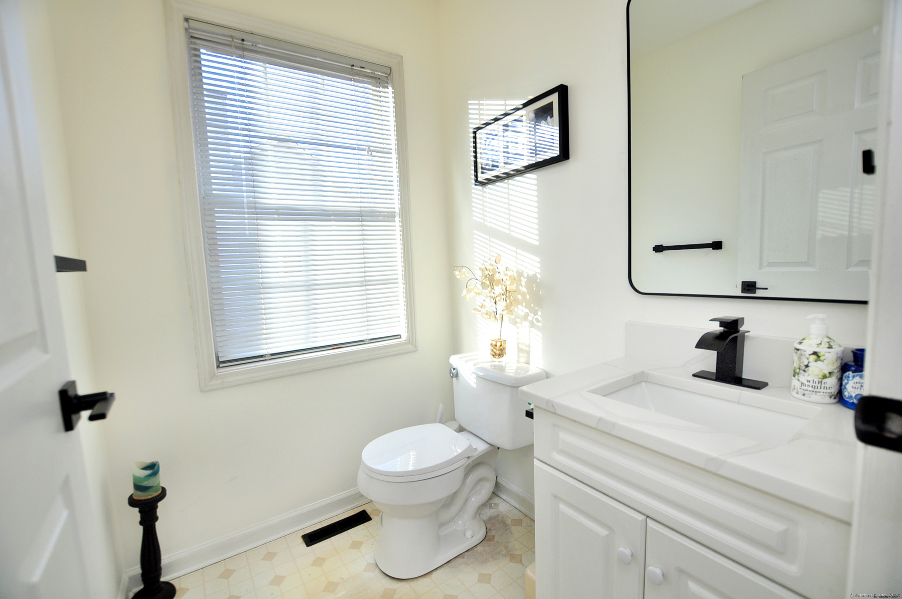 85 Glen Ridge Road Hamden, CT 06518 - Photo 29 of 34