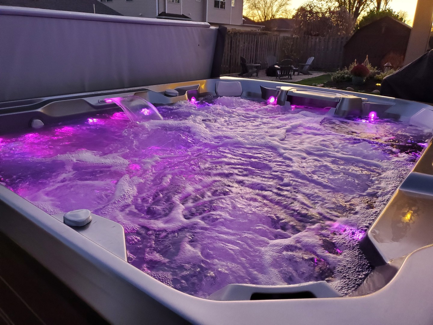 61 Avon Road Elk Grove Village, IL 60007 - Photo 37 of 41 a swimming pool with red umbrella