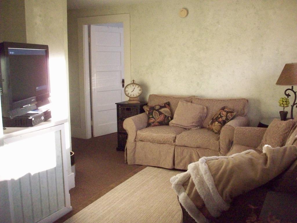 208 Bethlehem Road Littleton, NH 03561 - Photo 14 of 28 Gallery Image 14