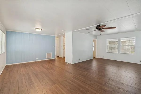 $149,000 | 678 Mt Madison Avenue Northeast, Unit 661, St. Petersburg, FL 33702
