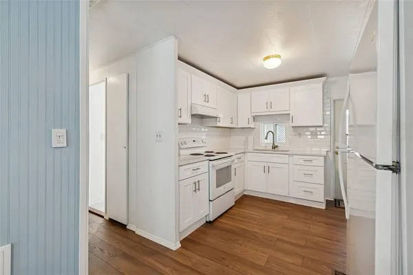 $149,000 | 678 Mt Madison Avenue Northeast, Unit 661, St. Petersburg, FL 33702