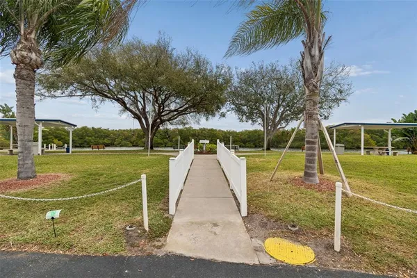 $149,000 | 678 Mt Madison Avenue Northeast, Unit 661, St. Petersburg, FL 33702