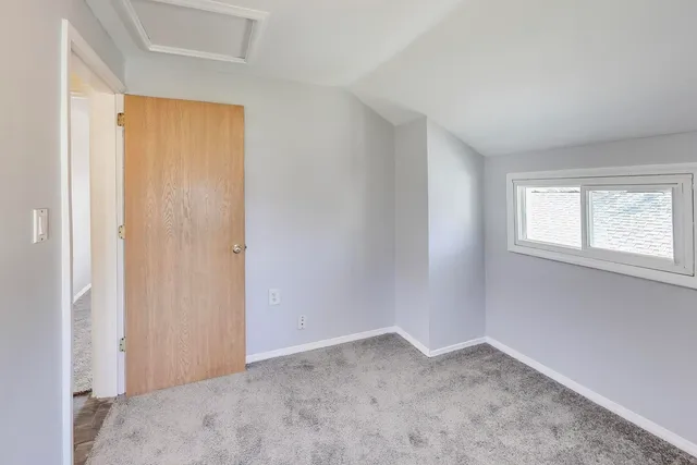 $225,000 | 764 2nd Avenue, Aurora, IL 60505