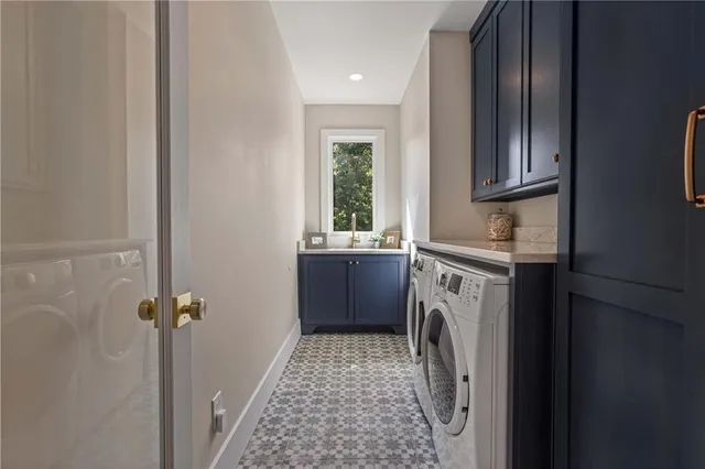 $2,100,000 | 3654 London Road, Atlanta, GA 30341