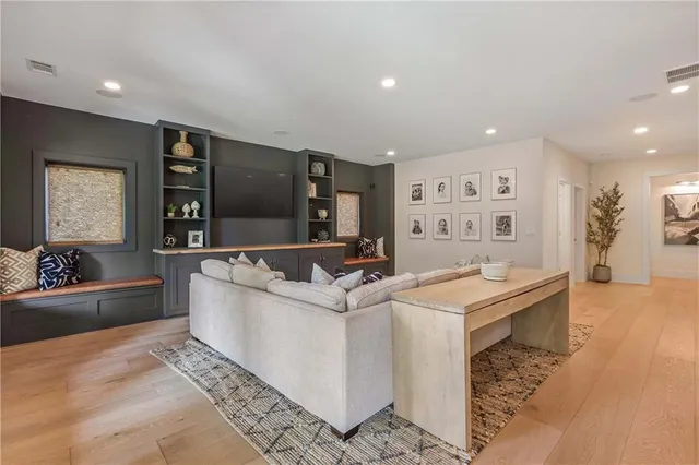 $2,100,000 | 3654 London Road, Atlanta, GA 30341