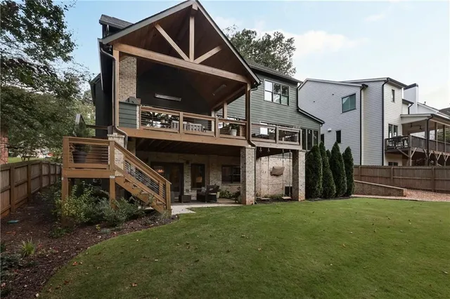 $2,100,000 | 3654 London Road, Atlanta, GA 30341