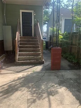 $900 | 8510 South Claiborne Avenue, Unit B, New Orleans, LA 70118