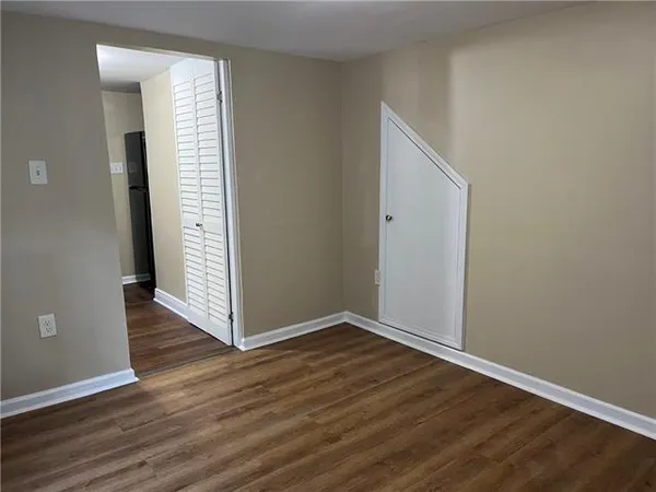 $900 | 8510 South Claiborne Avenue, Unit B, New Orleans, LA 70118