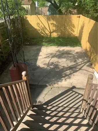 $900 | 8510 South Claiborne Avenue, Unit B, New Orleans, LA 70118