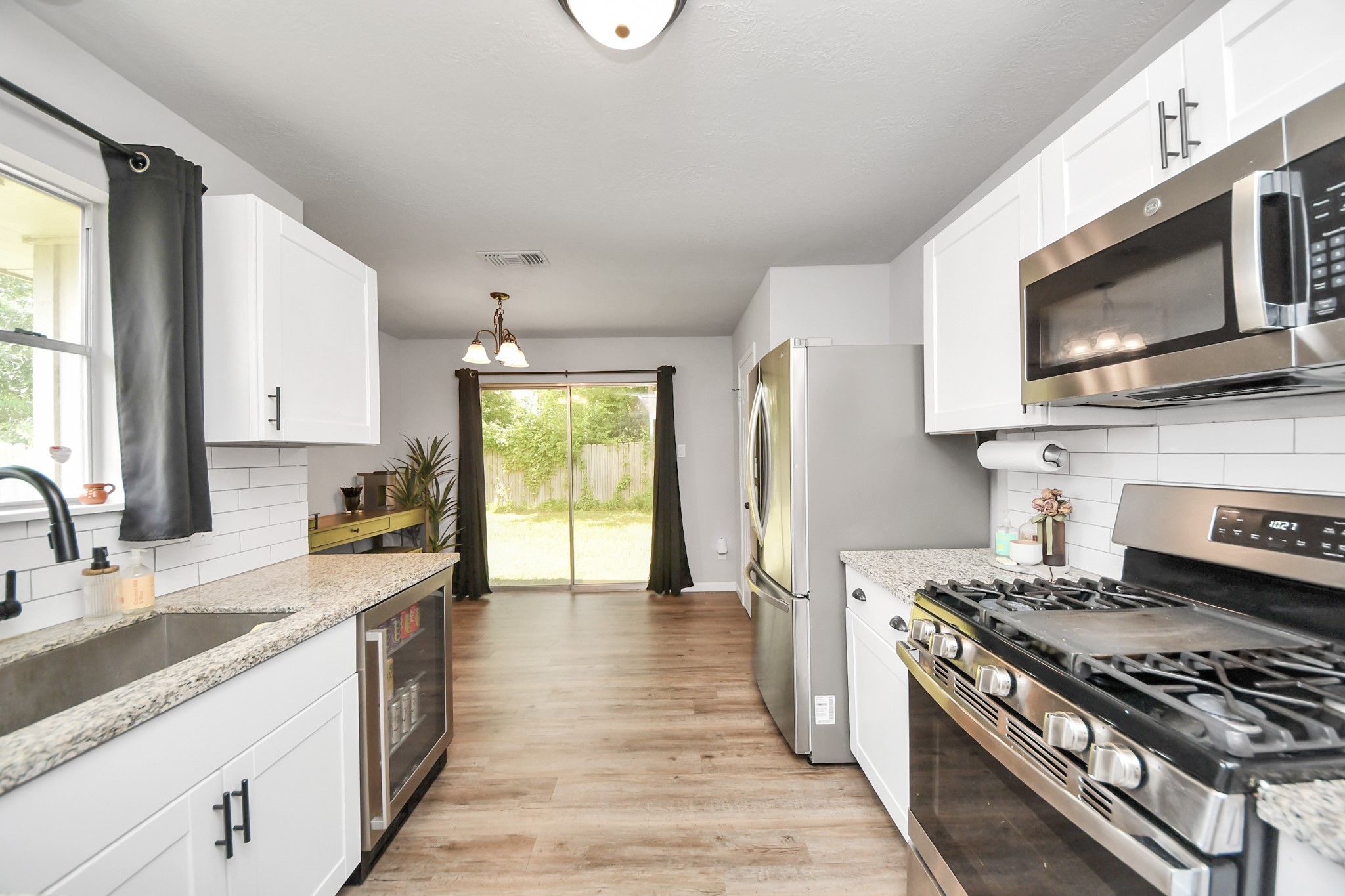 16118 Bunker Ridge Road Houston, TX 77053 - Photo 12 of 41