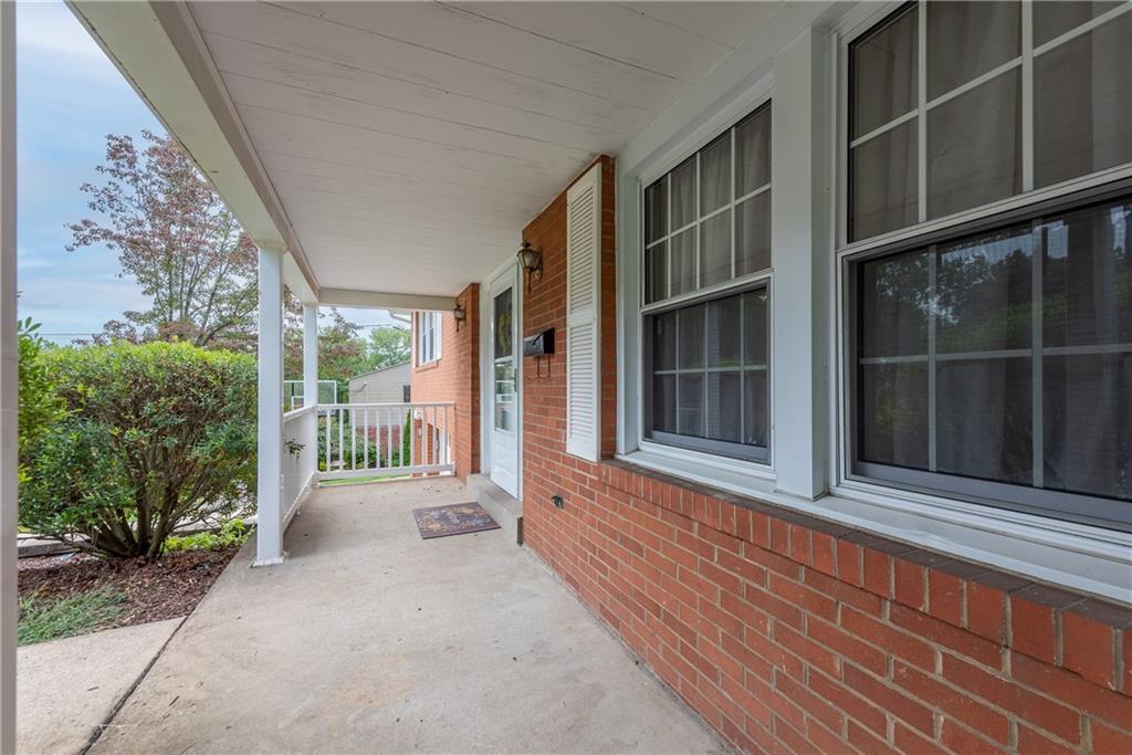 1331 Old Meadow Road Pittsburgh, PA 15241 - Photo 2 of 25 Gallery Image 2